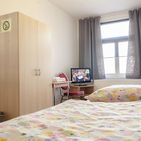 Pension Klingenstr. 23 Hotell Leipzig Exteriör bild